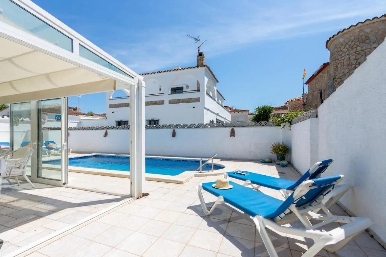 Goldhome - Montgri 117 Empuriabrava